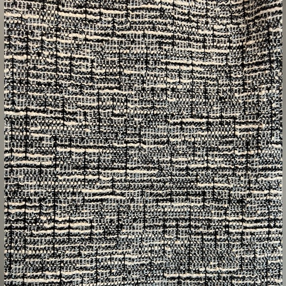 Banana Republic, size 4, sleeveless dress, soft tweed fabric - worn once! - Picture 3 of 6